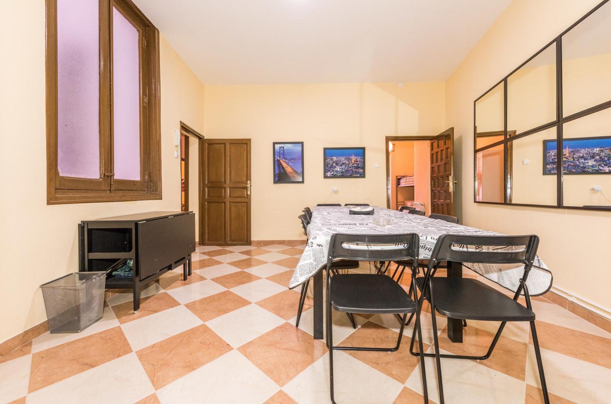 Grand Latina Apartment マドリード エクステリア 写真